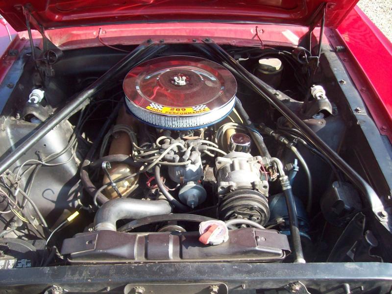 100_1817 1600x1200.JPG